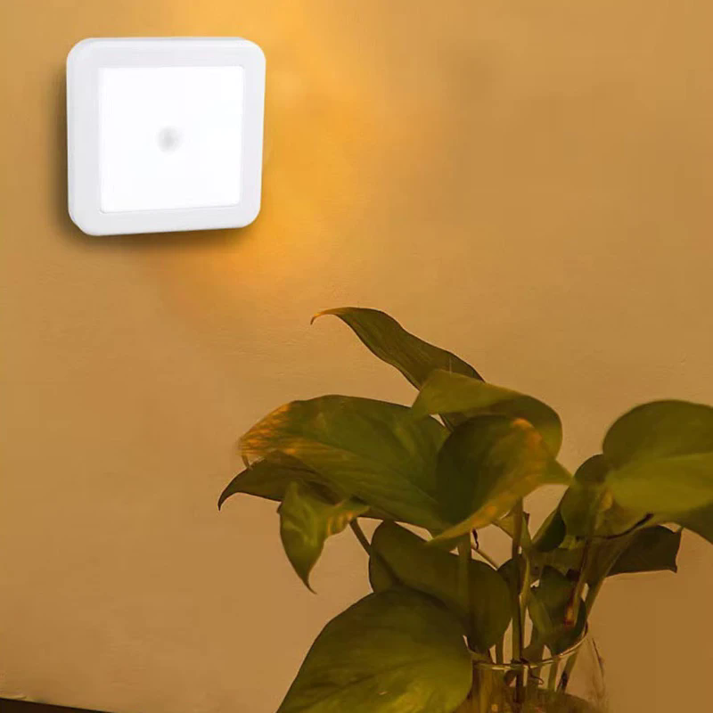 新生児部屋廊下通路家庭用ライト80*80*26mmモーション - Smart Baby Night Light のレビューと価格